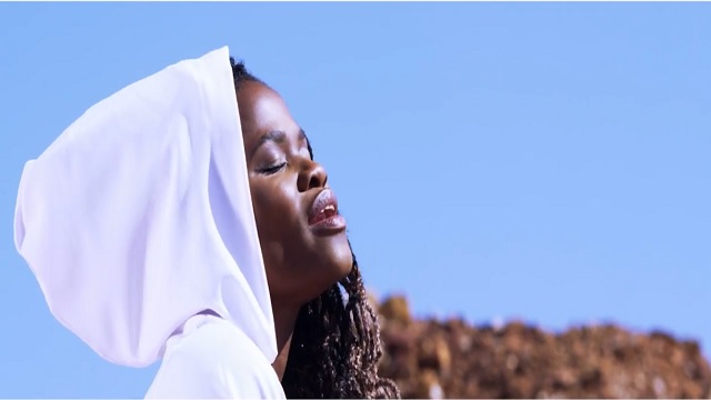 Euphonik & Mpumi - Love High (Music Video)