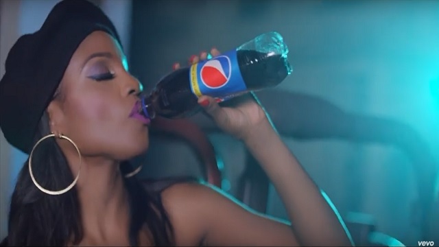 Seyi Shay Ft Olamide - Pack and Go (Music Video)
