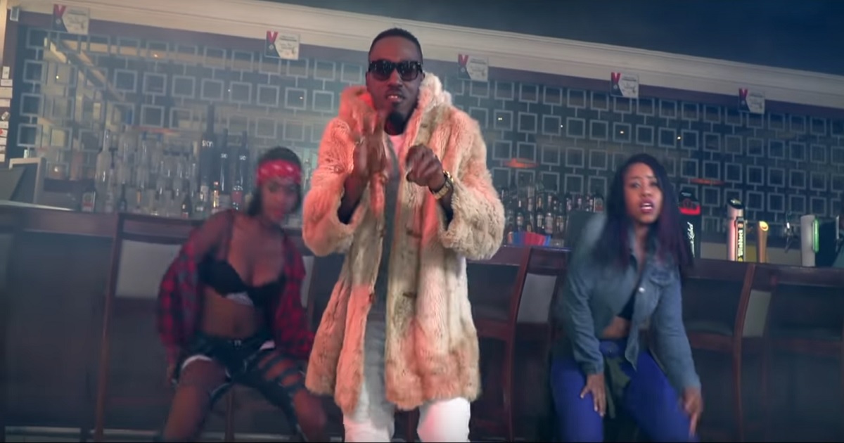 Roberto ft Patoranking - Contolola (Official Video)