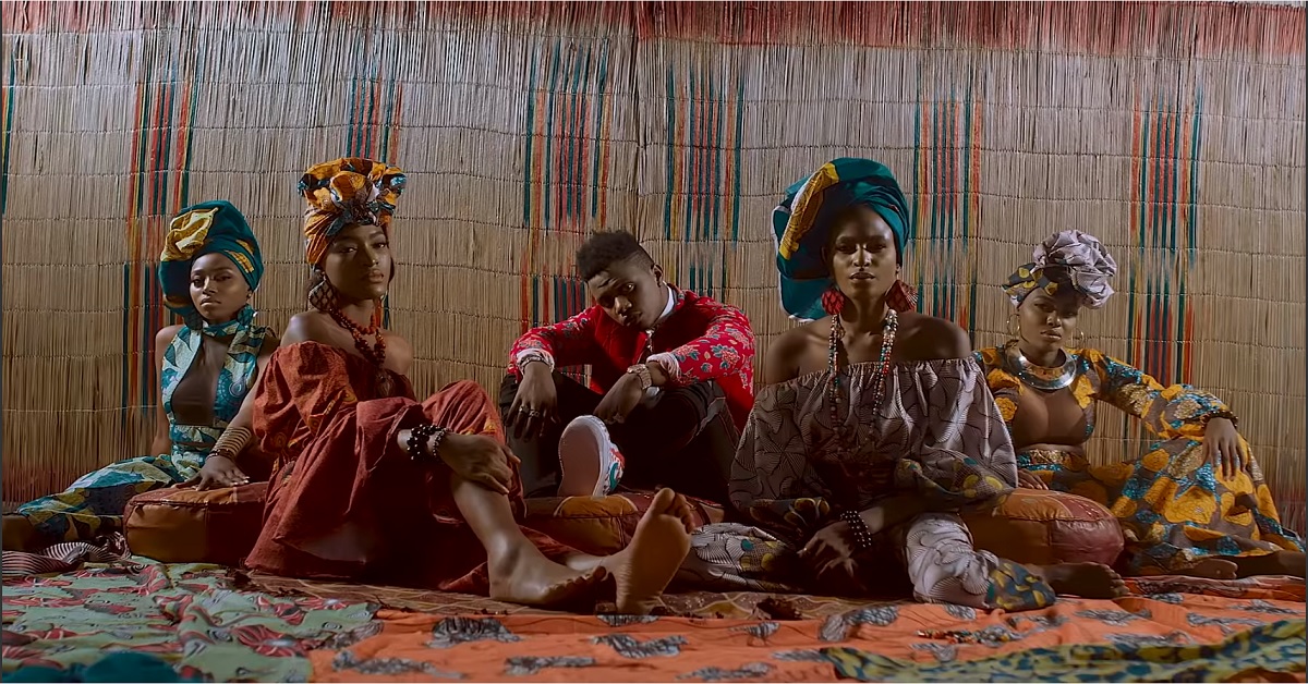 Rayvanny ft Phyno - Slow (Official Video)